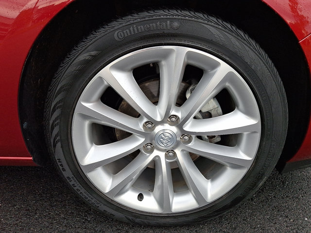 Used 2014 Buick Verano Leather FWD image 9