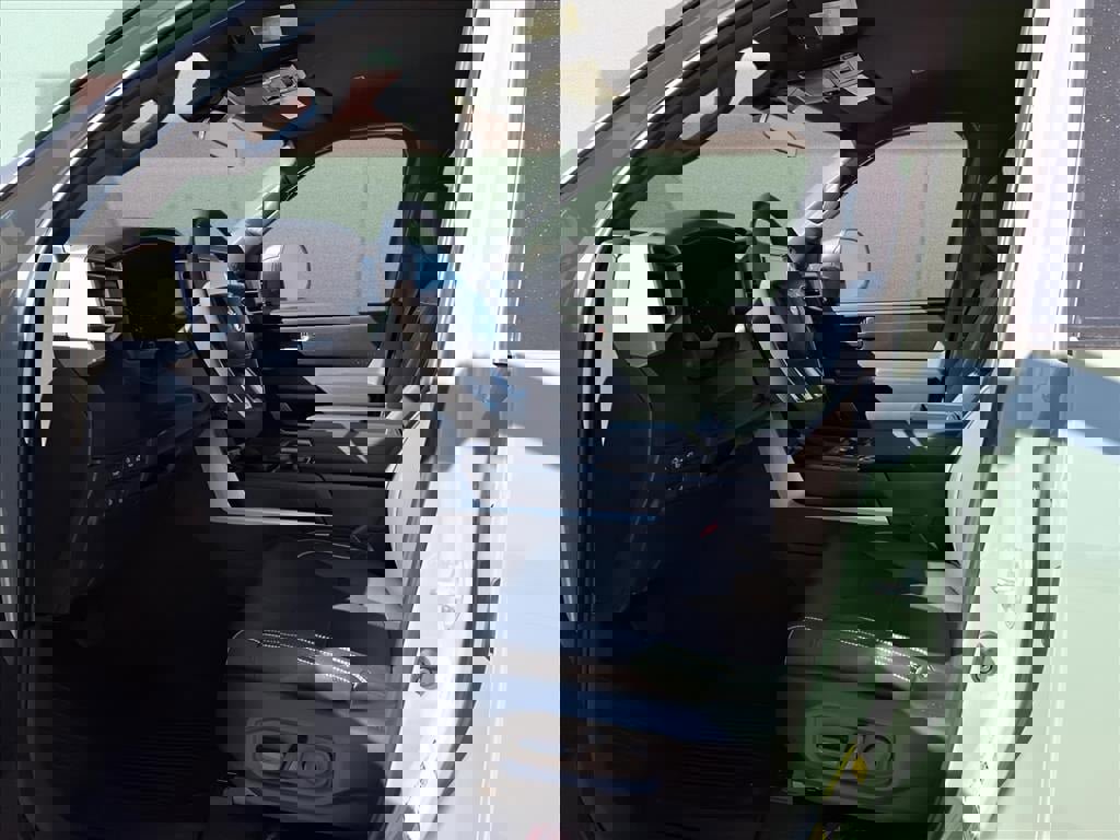 New 2026 Toyota Tundra SR5 image 12