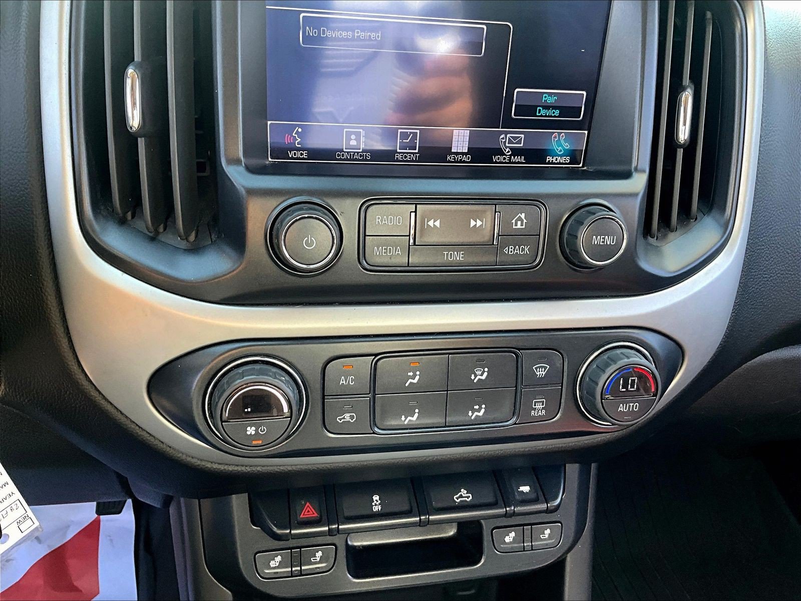 Used 2015 Chevrolet Colorado LT w/ Luxury Package RWD image 15