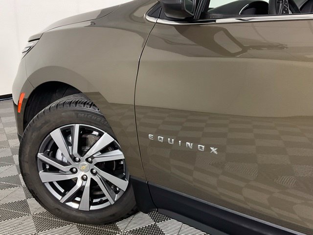 Used 2024 Chevrolet Equinox LT FWD image 37