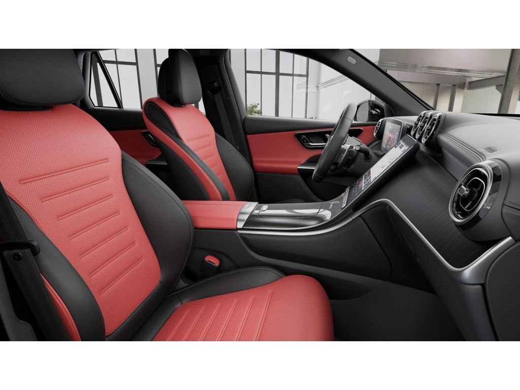 Certified 2026 Mercedes-Benz GLC 43 AMG 4MATIC image 4