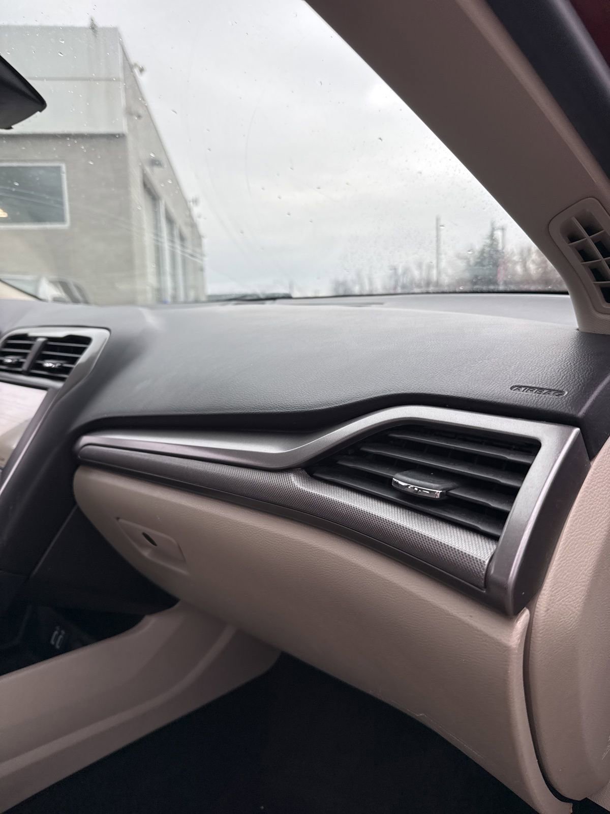 Used 2019 Ford Fusion SE image 22