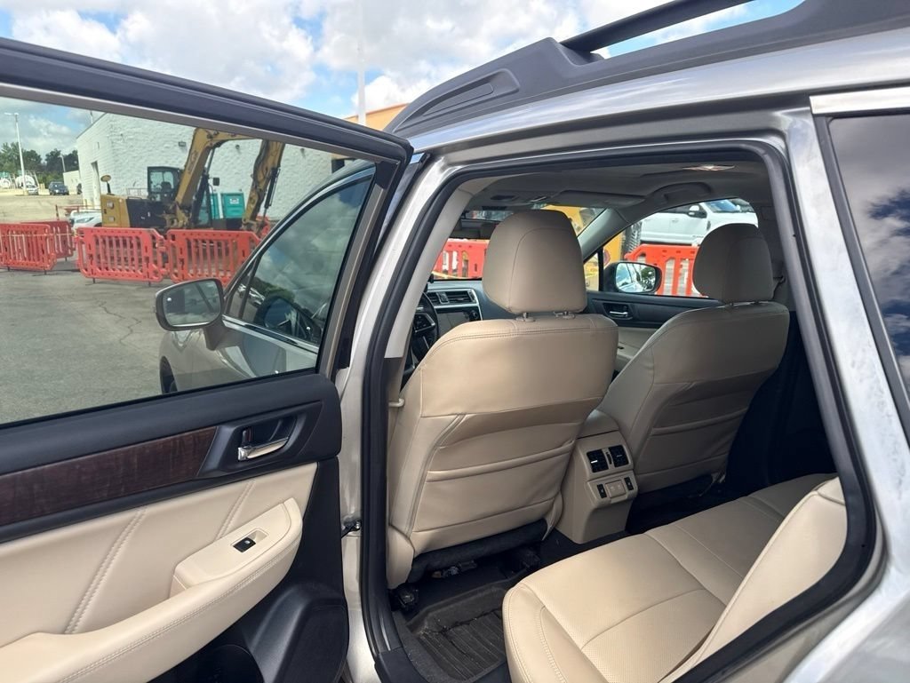 Used 2019 Subaru Outback 2.5i Limited w/ Popular Package #2 AWD/4WD image 22