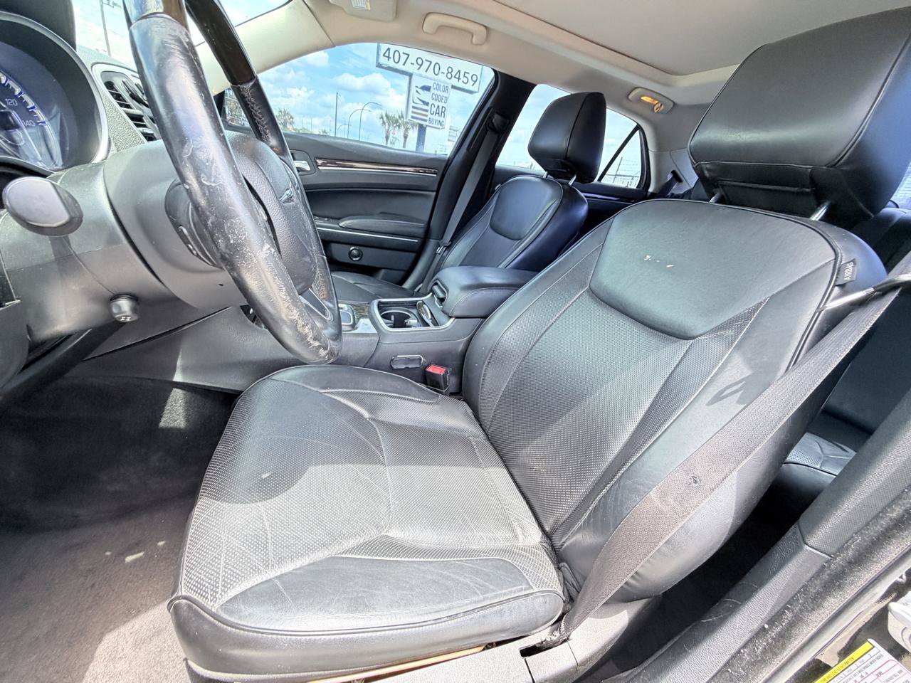 Used 2016 Chrysler 300 C RWD image 12