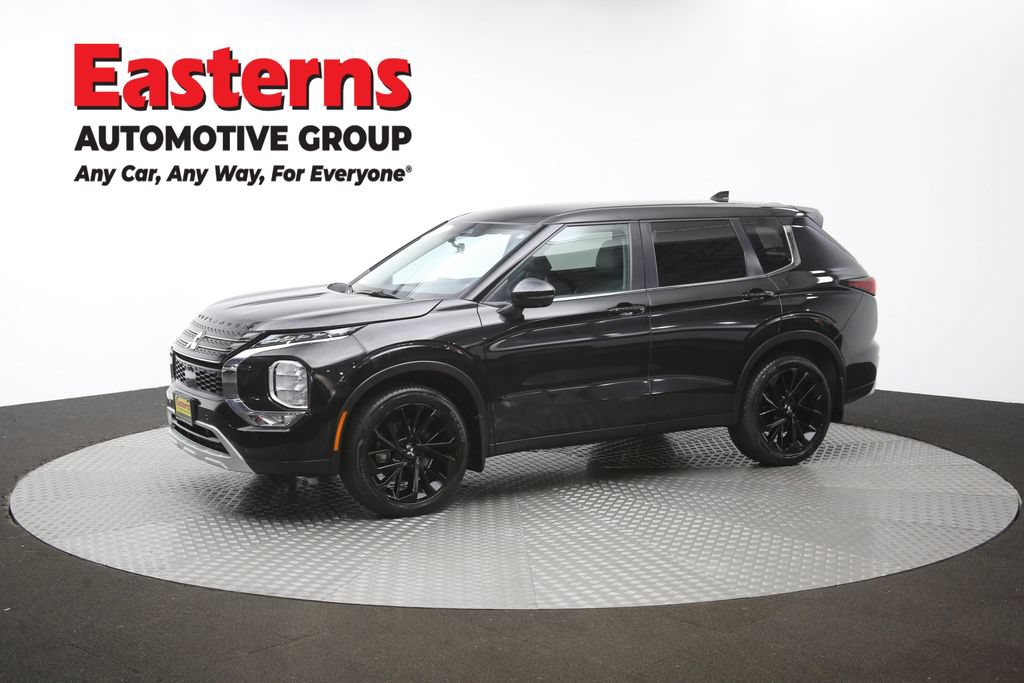 Used 2024 Mitsubishi Outlander SE AWD/4WD image 57