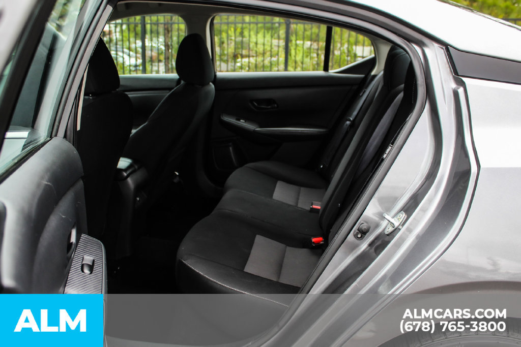 Used 2024 Nissan Sentra SV FWD image 17