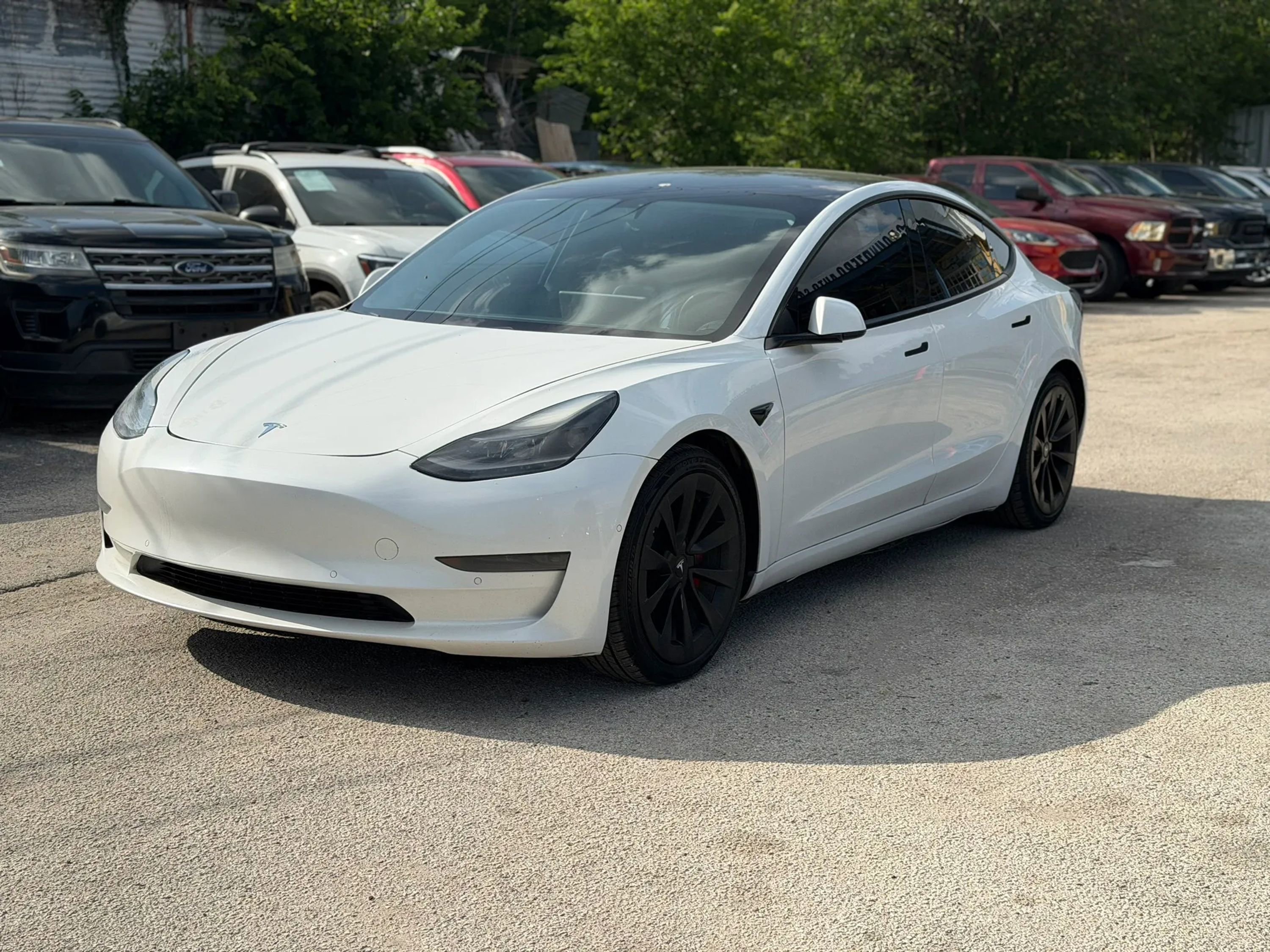 Used 2021 Tesla Model 3 Standard Range Plus RWD image 4