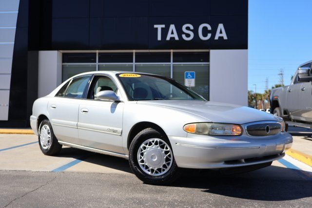 Used 2001 Buick Century Custom w/ Premium Pkg image 1