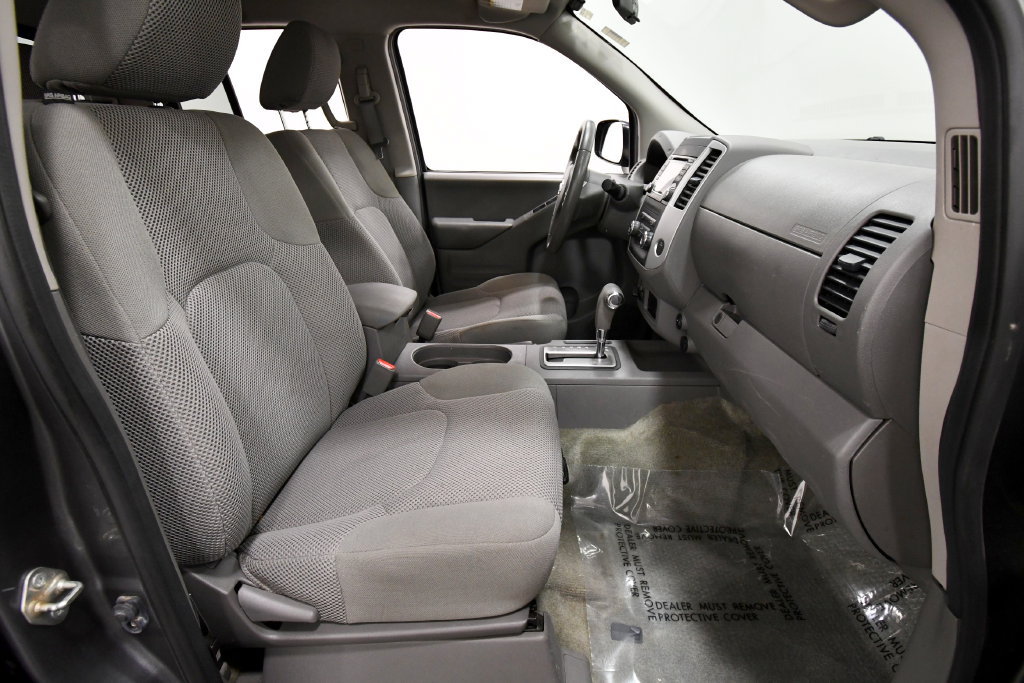 Used 2017 Nissan Frontier SV AWD/4WD image 14