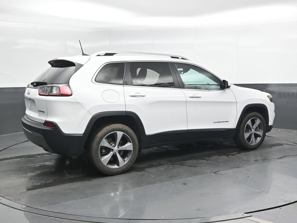 Used 2020 Jeep Cherokee Limited AWD/4WD image 2