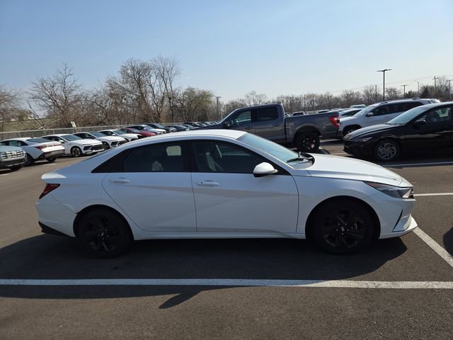 Certified 2021 Hyundai Elantra SEL image 6