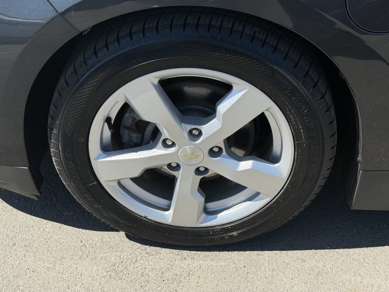 Used 2015 Chevrolet Volt FWD image 36