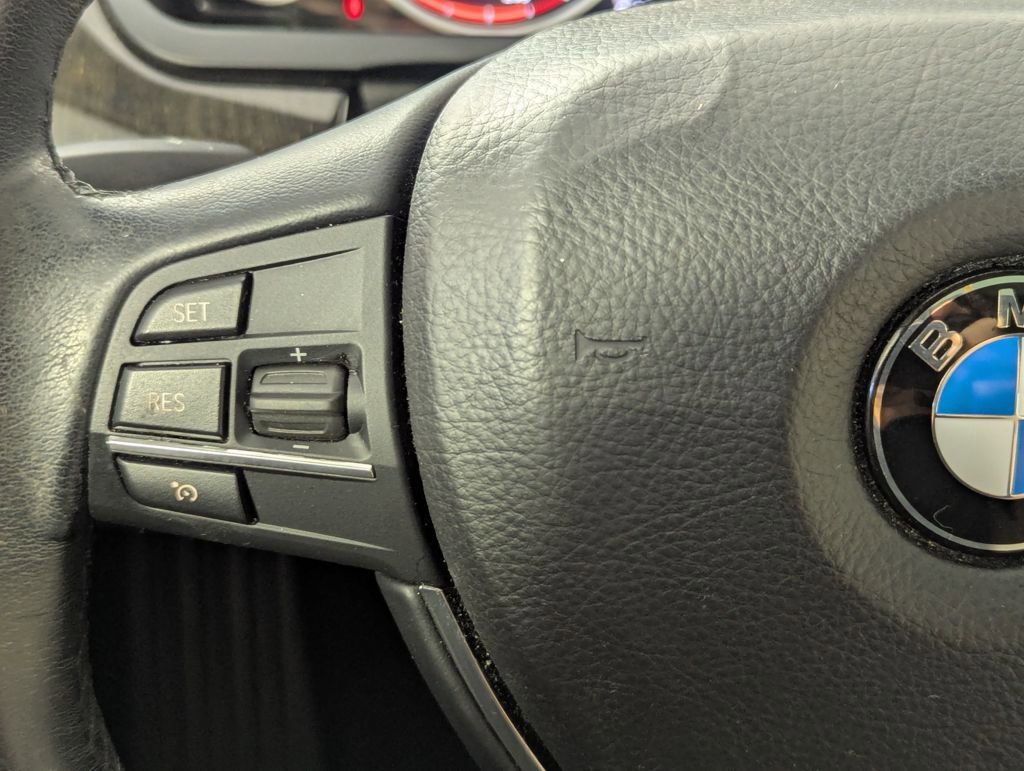 Used 2015 BMW 750Li image 8