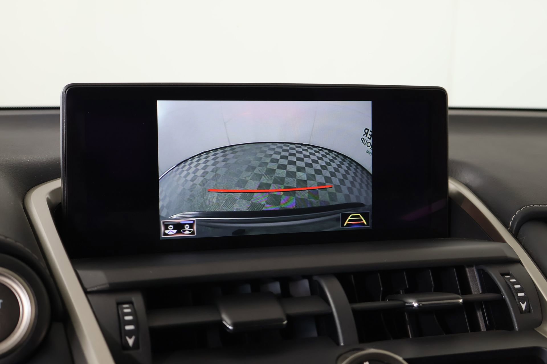 Used 2018 Lexus NX 300 FWD w/ Premium Package image 6