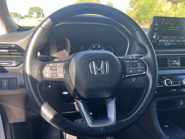 Certified 2024 Honda Pilot EX-L image 17