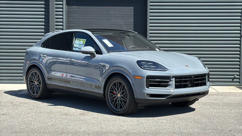 New 2026 Porsche Cayenne S image 22