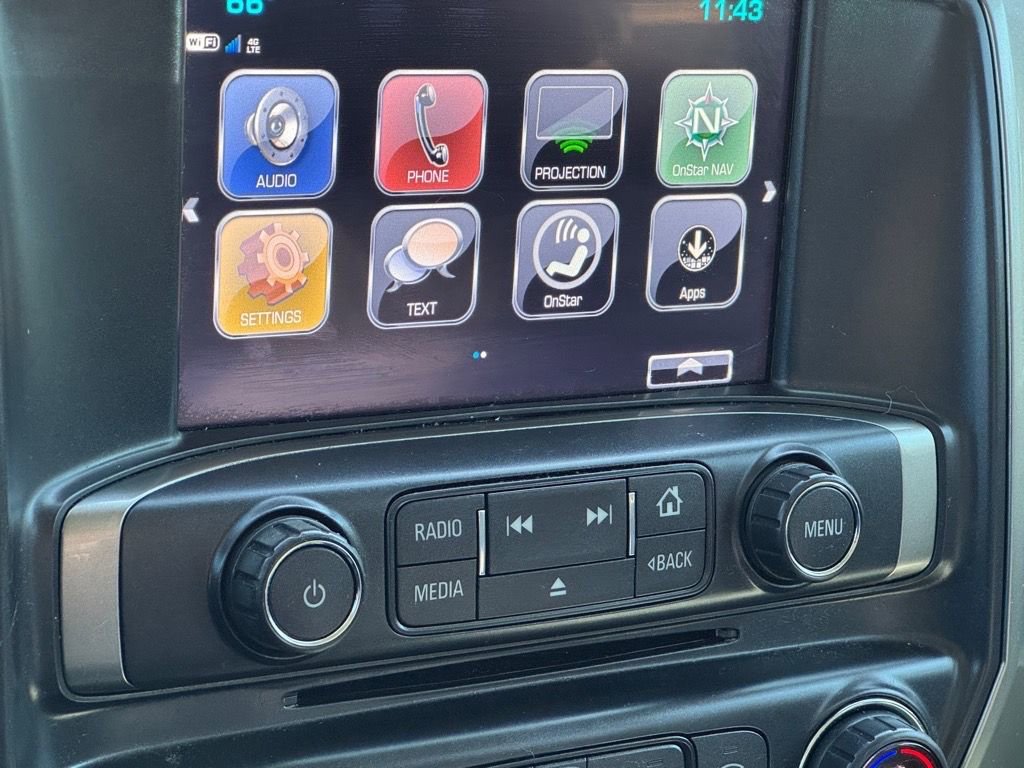 Used 2018 Chevrolet Silverado 1500 LT w/ All Star Edition AWD/4WD image 23