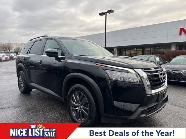 Certified 2023 Nissan Pathfinder SV