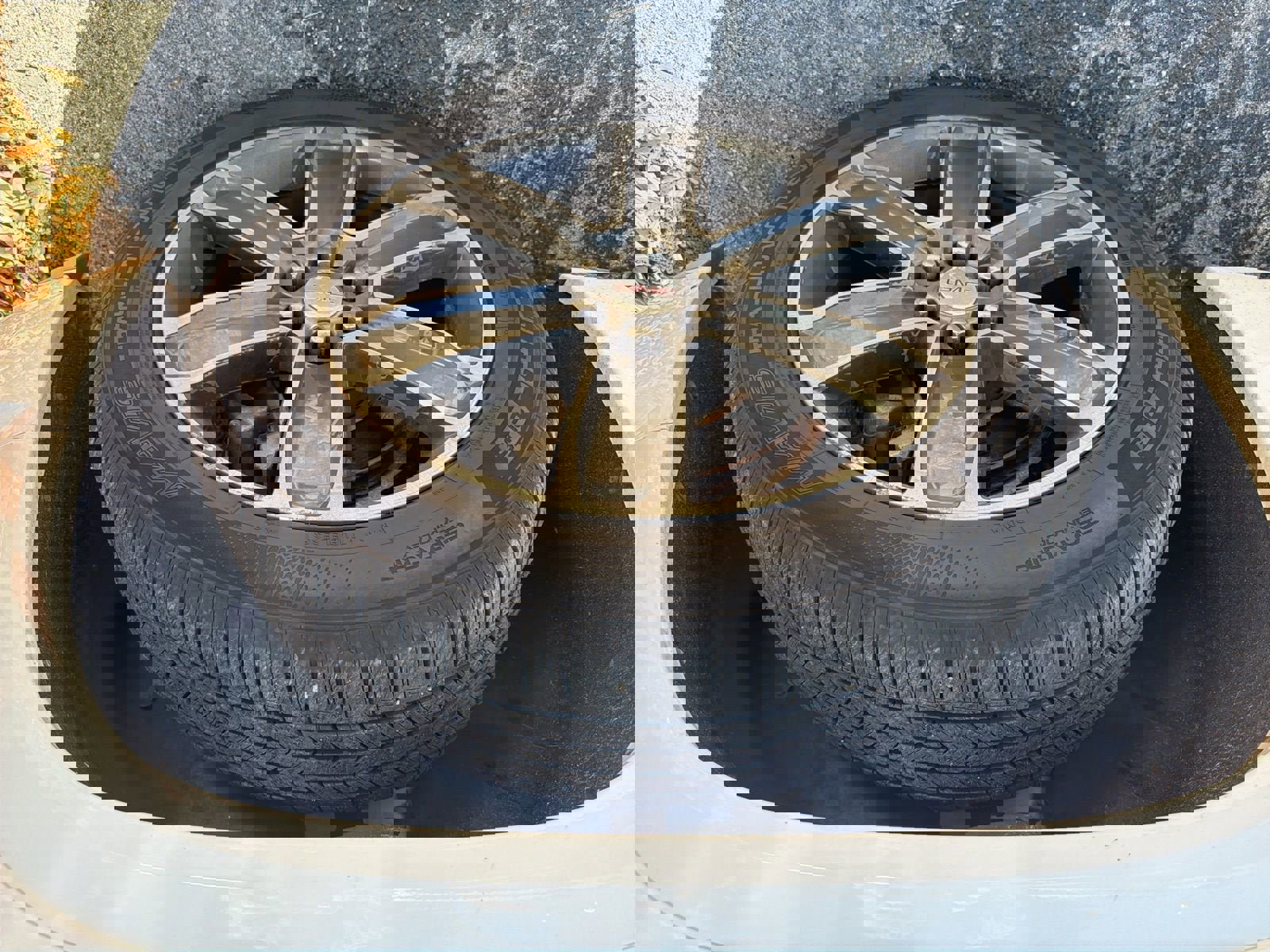 Used 2019 GMC Acadia Denali w/ Technology Package image 12