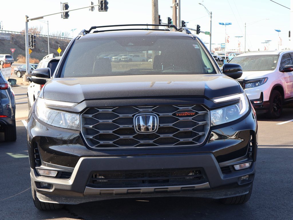 Certified 2022 Honda Passport TrailSport image 2