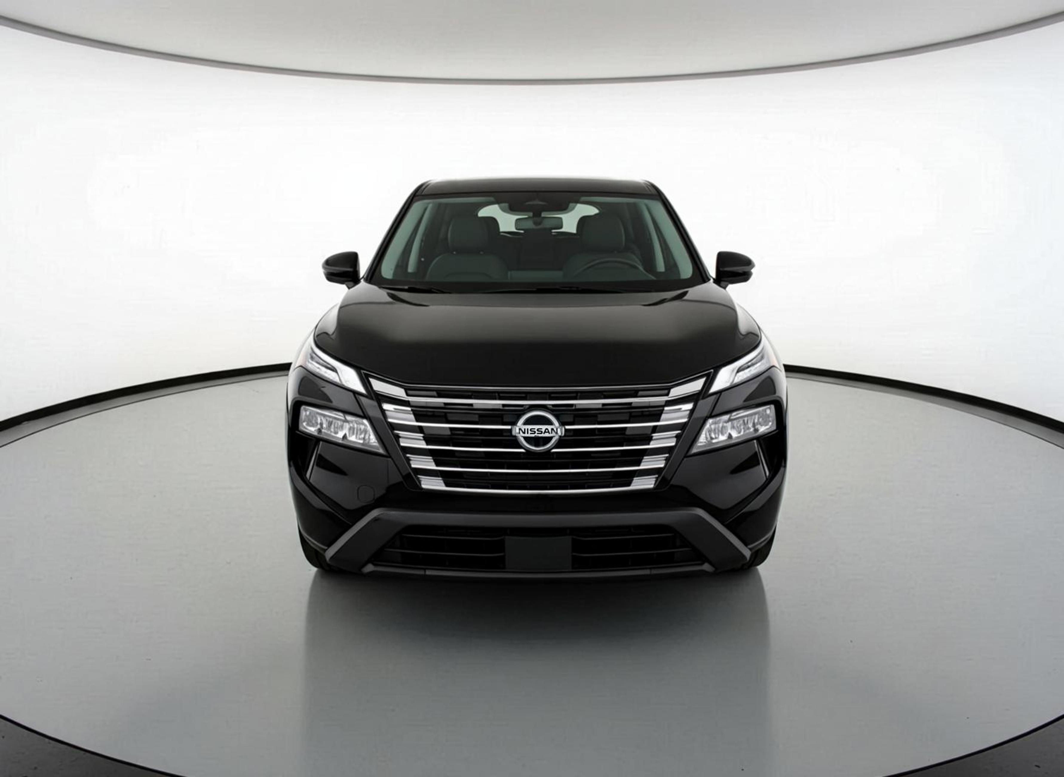 Used 2025 Nissan Rogue SV image 2