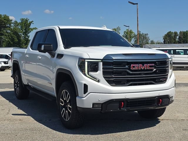 Used 2024 GMC Sierra 1500 AT4 w/ Technology Package AWD/4WD image 7