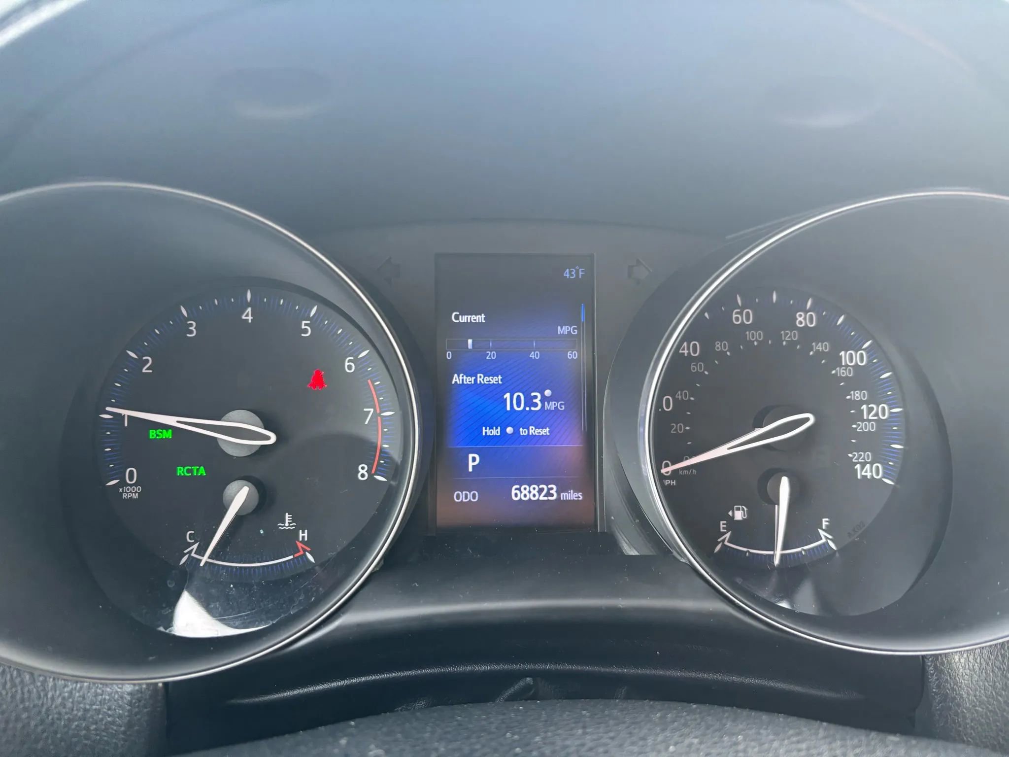 Used 2018 Toyota C-HR XLE image 30