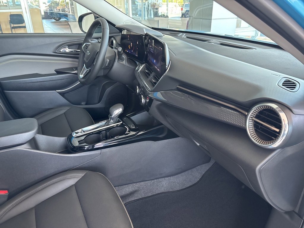 New 2026 Chevrolet Trax ACTIV w/ Driver Confidence Package image 32