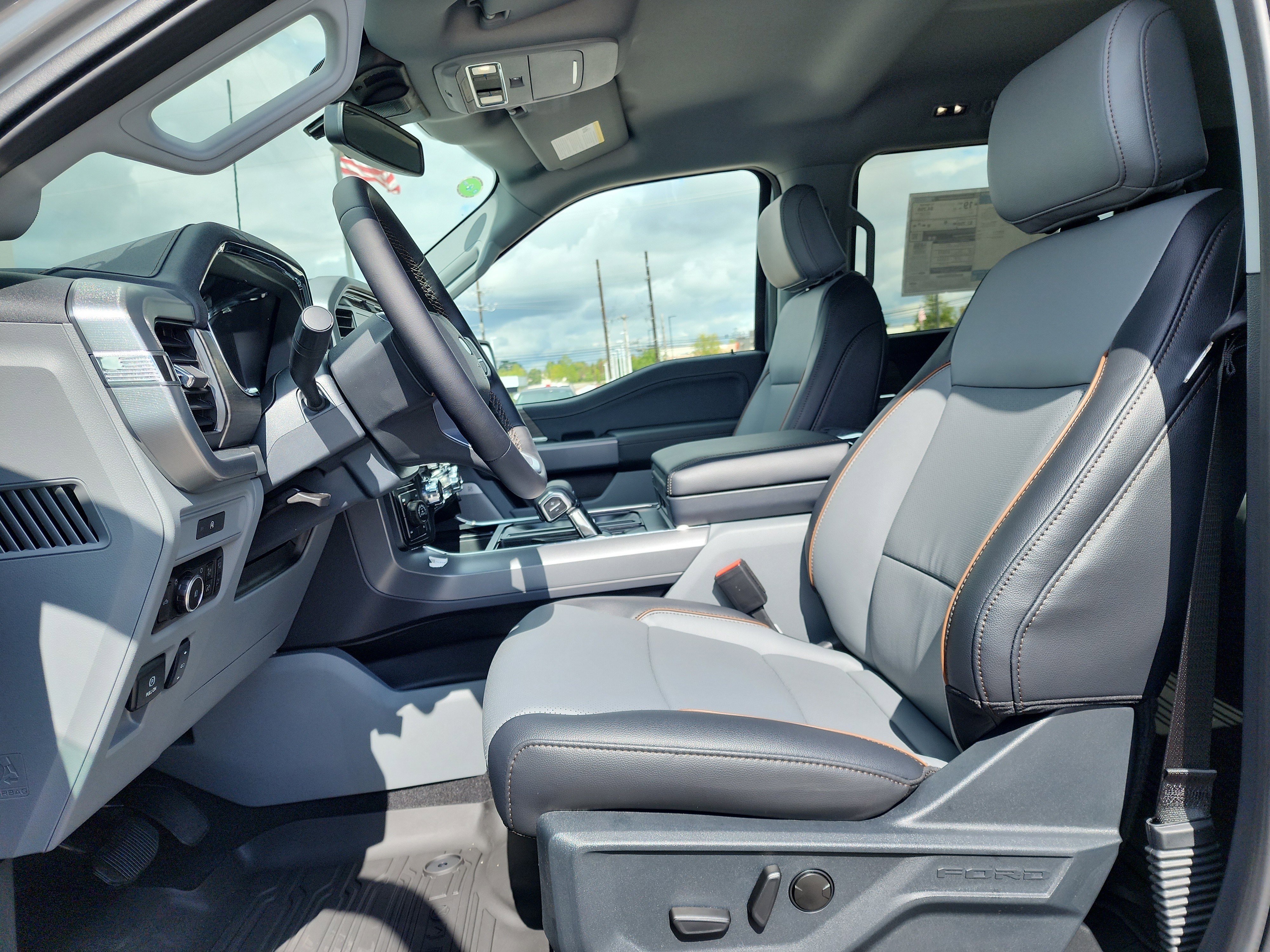 New 2025 Ford F150 Lariat image 6