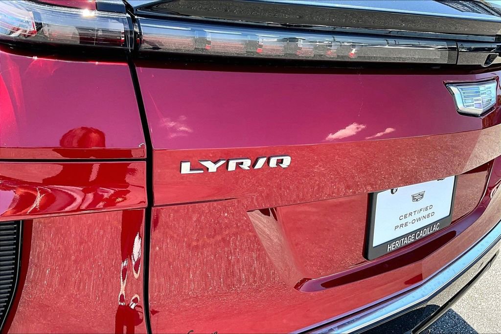 Certified 2024 Cadillac Lyriq Luxury w/ Nappa Leather Package image 24