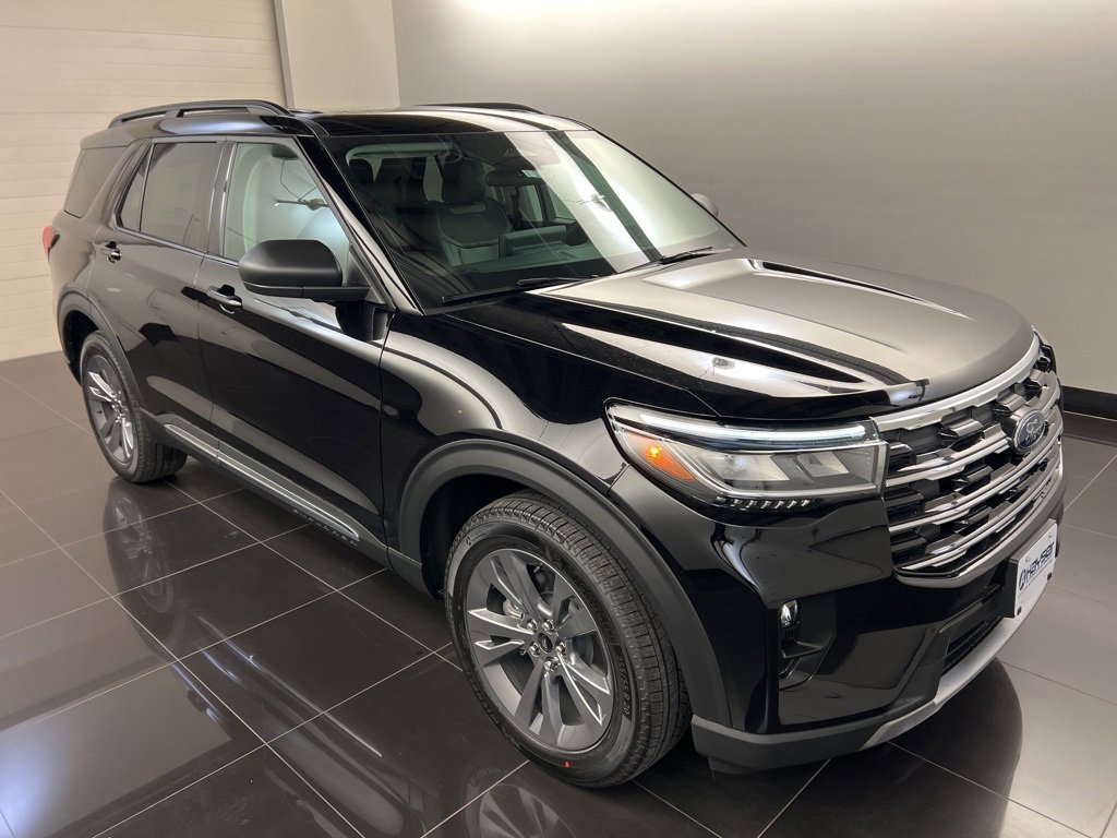 New 2025 Ford Explorer Active w/ Active Comfort Package
