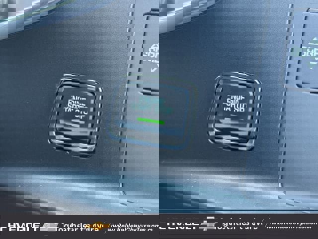 Used 2015 Chevrolet Corvette Stingray Convertible w/ 3LT Preferred Equipment Group image 26