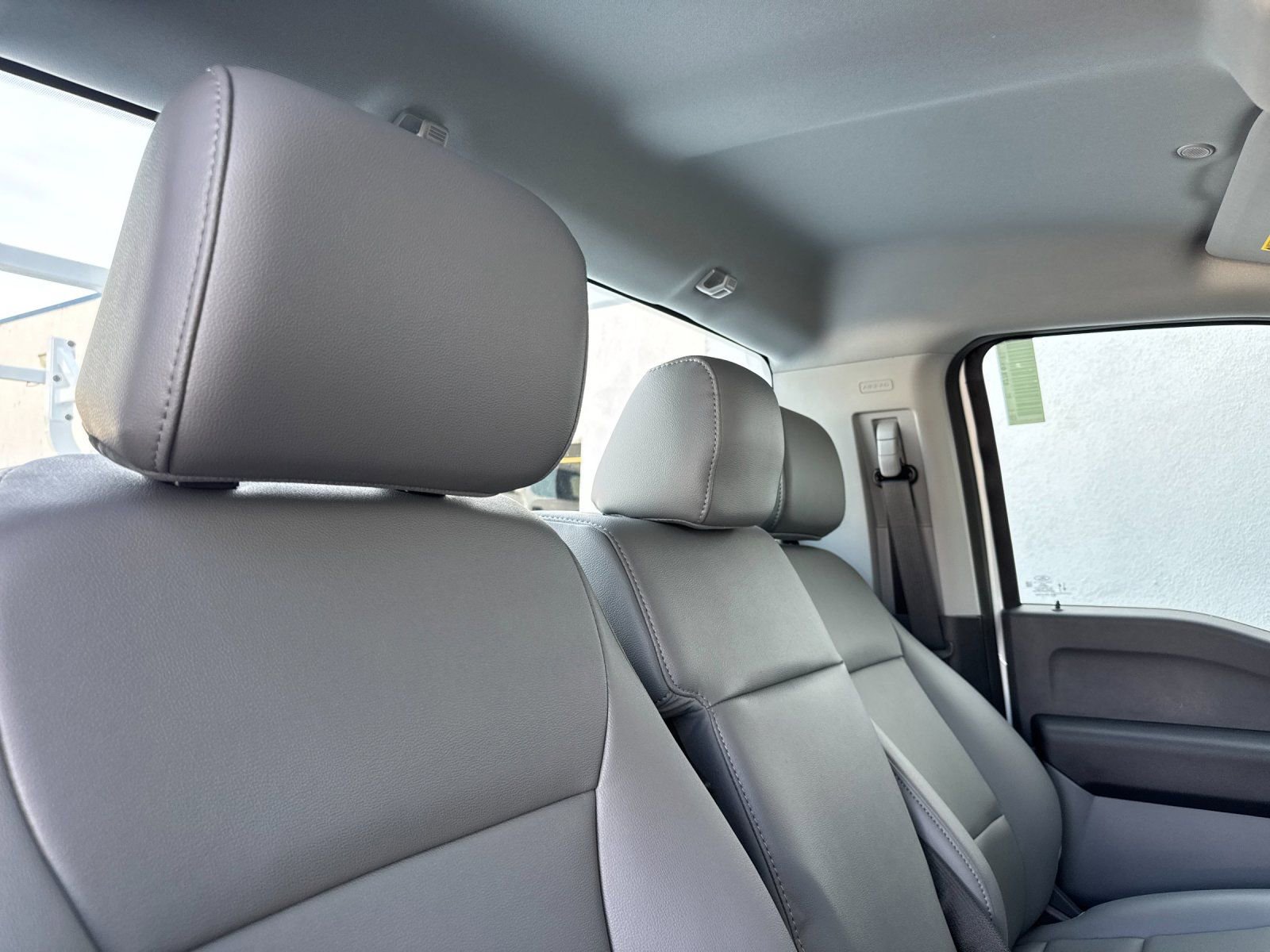 New 2025 Ford F350 XL w/ XL Chrome Package image 15