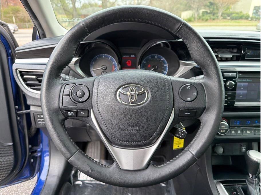 Used 2014 Toyota Corolla S image 13