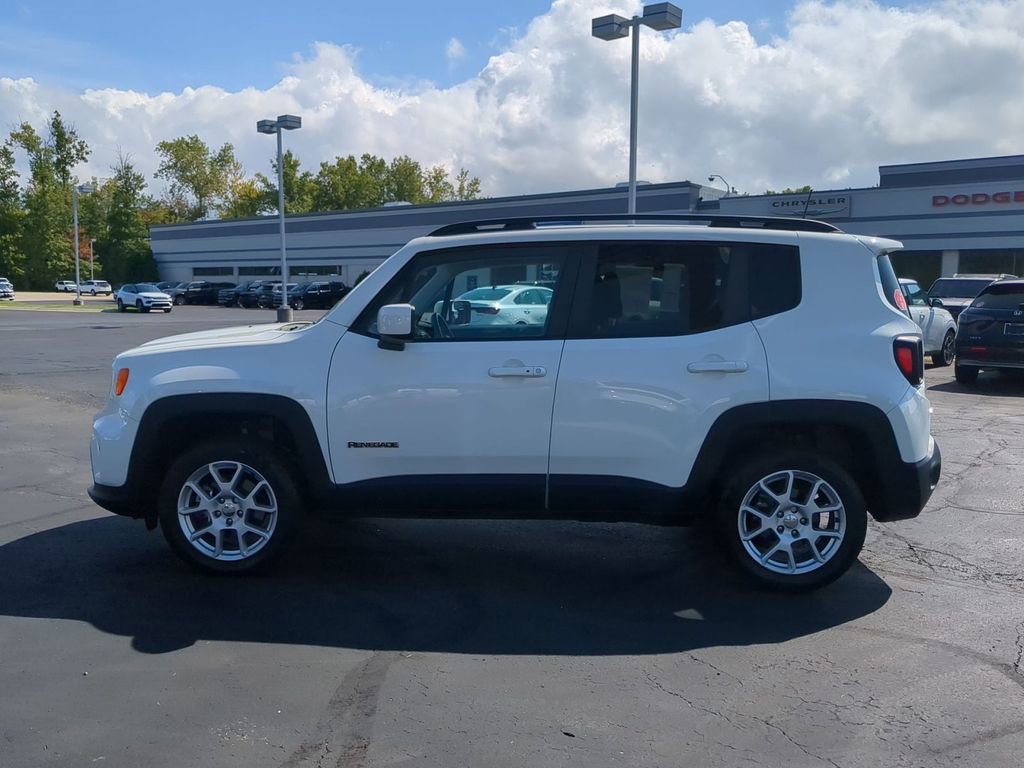 Used 2021 Jeep Renegade Latitude w/ Convenience Group image 3