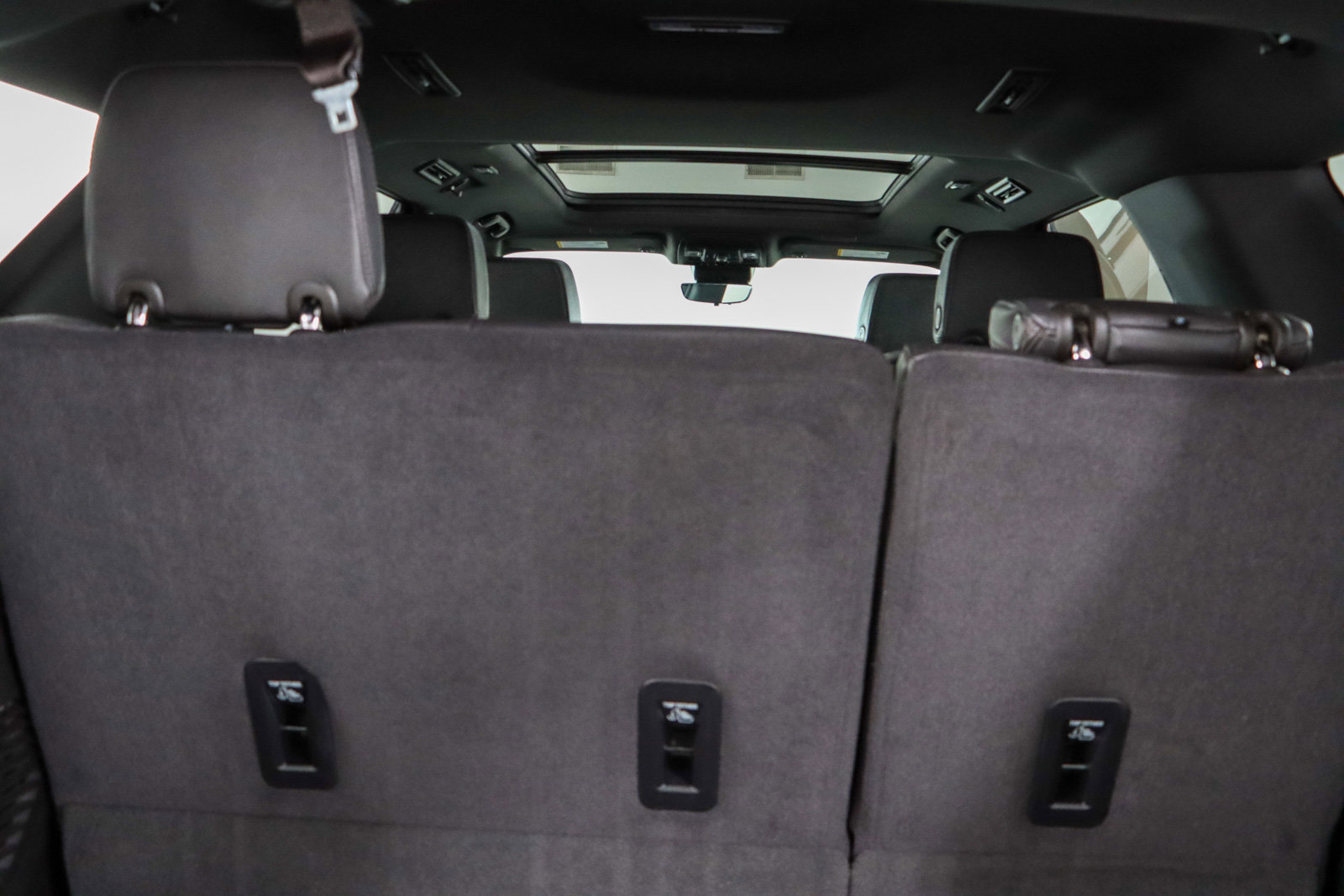 Used 2025 Chevrolet Tahoe High Country w/ Sun And Tow Package image 35