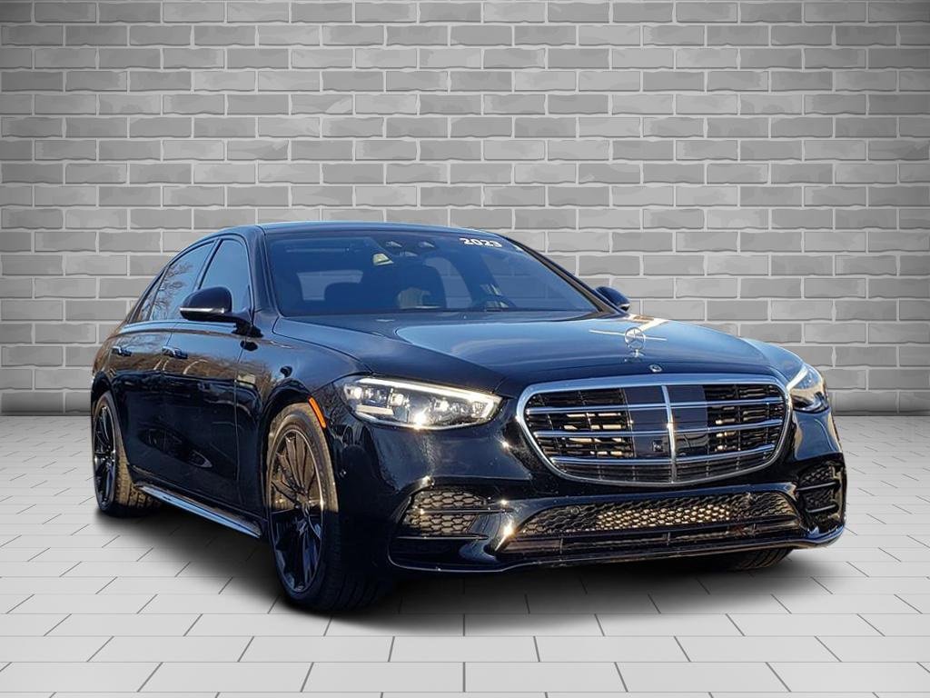 Used 2023 Mercedes-Benz S 500 4MATIC image 3