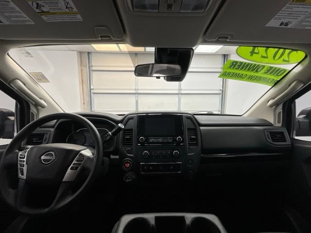 Used 2024 Nissan Titan SV AWD/4WD image 4