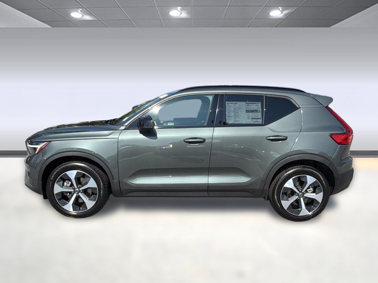 New 2026 Volvo XC40 B5 Plus w/ Climate Package AWD/4WD image 2