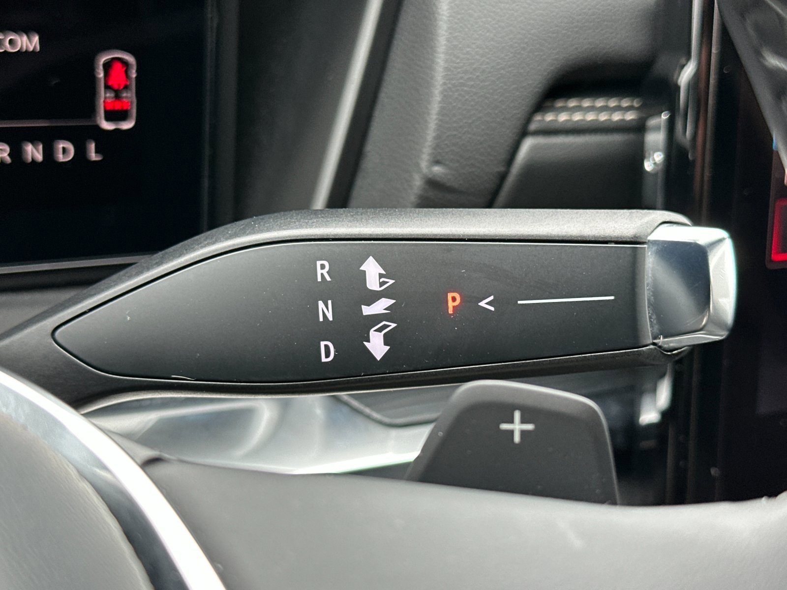 Used 2025 GMC Terrain Elevation image 21