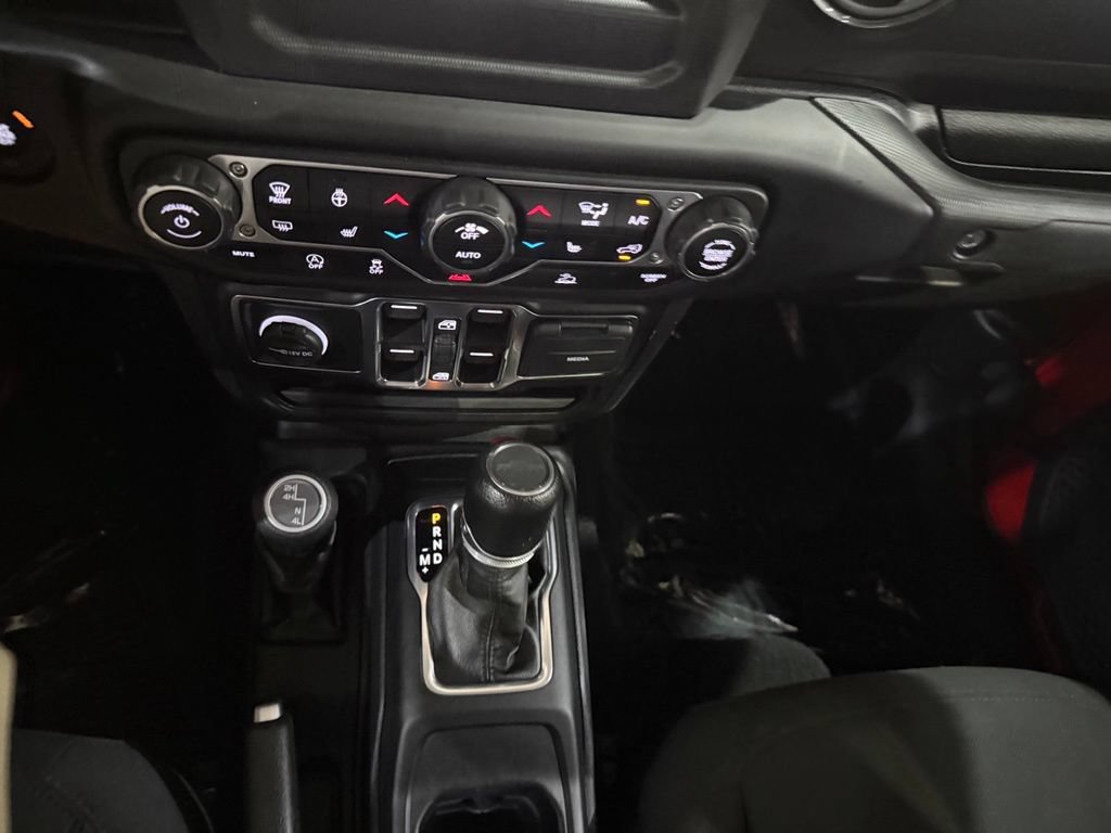 Used 2022 Jeep Gladiator Sport AWD/4WD image 20