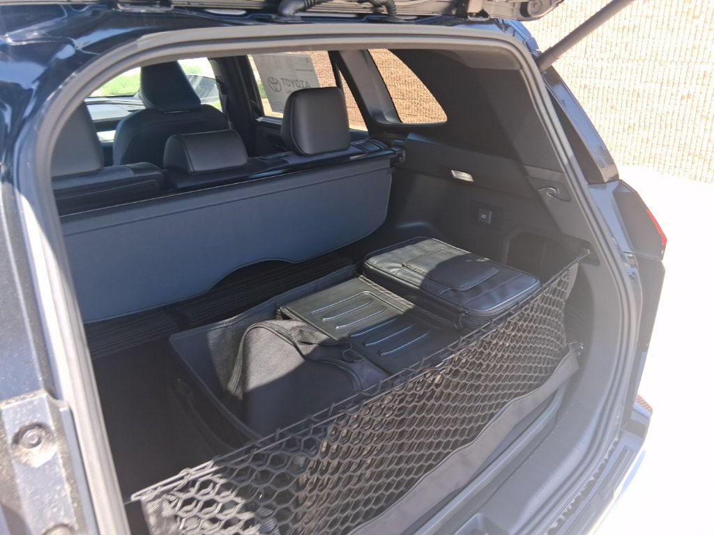 New 2026 Toyota RAV4 XSE w/ Panoramic Sun Roof Package AWD/4WD image 14