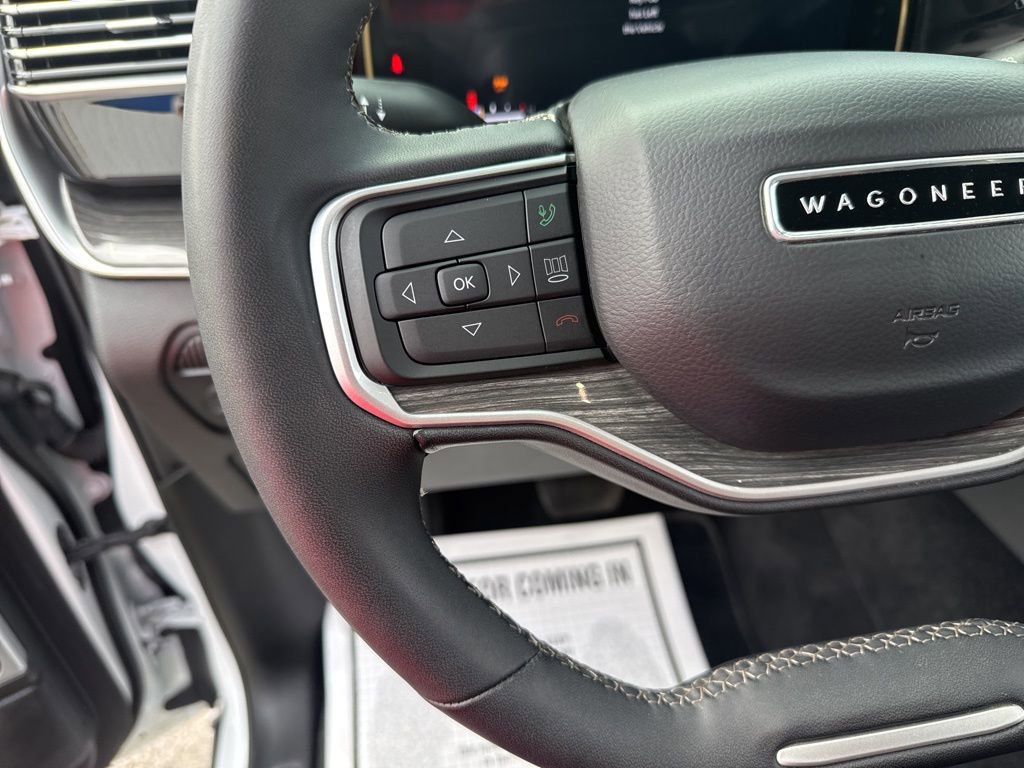 Used 2022 Jeep Wagoneer Series III w/ Convenience Group I image 16
