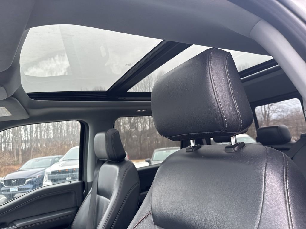 Used 2023 Ford F450 Lariat w/ FX4 Off-Road Package image 11