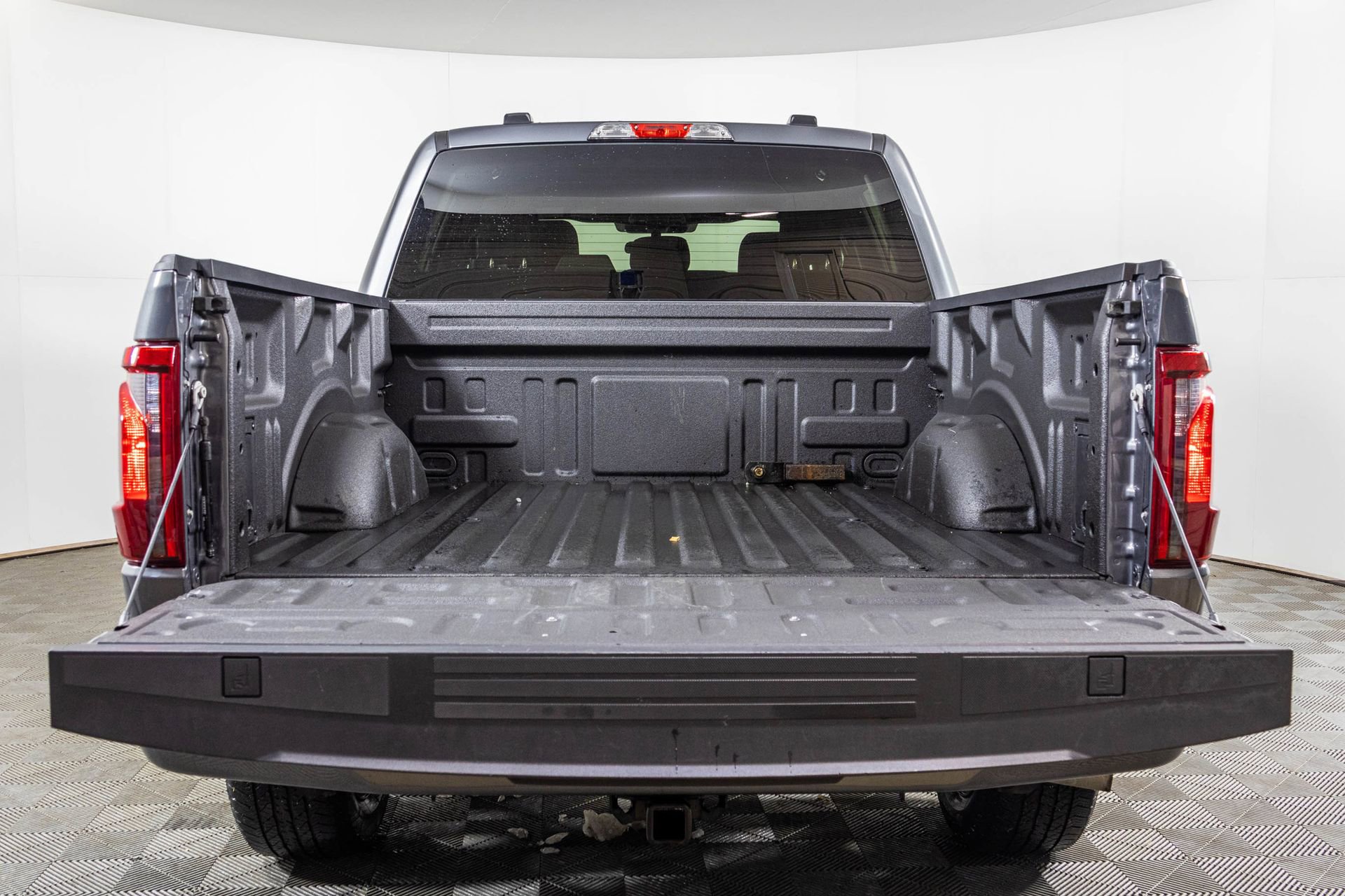 Used 2024 Ford F150 STX image 39