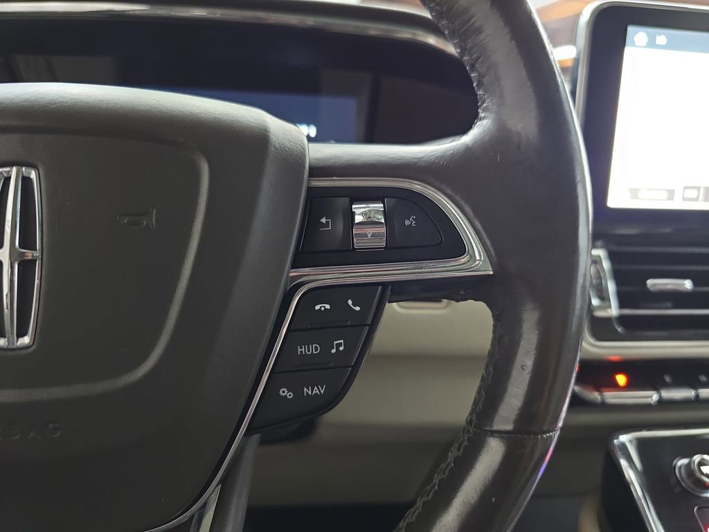 Used 2018 Lincoln Navigator L Reserve w/ Technology Package AWD/4WD image 20