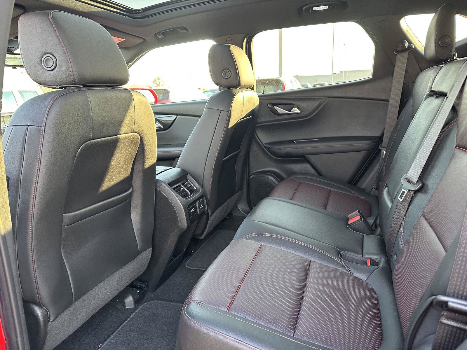Used 2020 Chevrolet Blazer RS AWD/4WD image 19