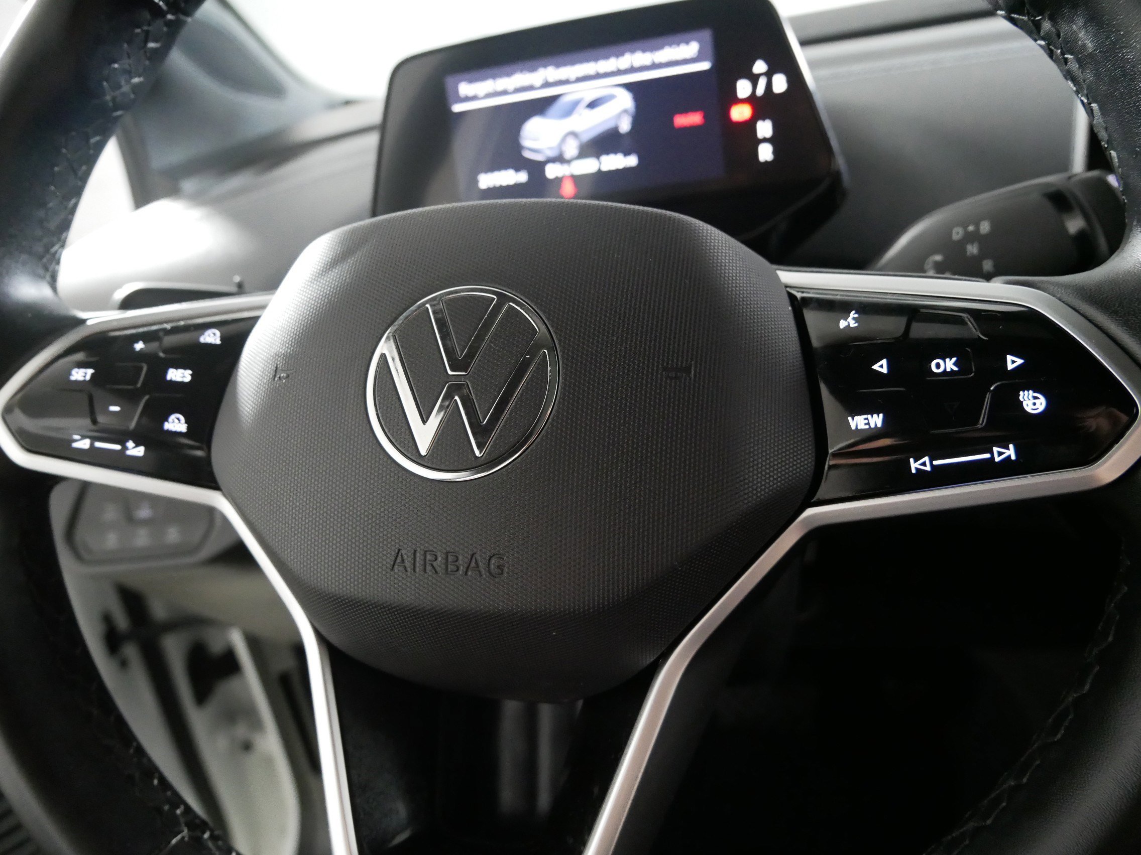 Used 2024 Volkswagen ID.4 Pro S image 25