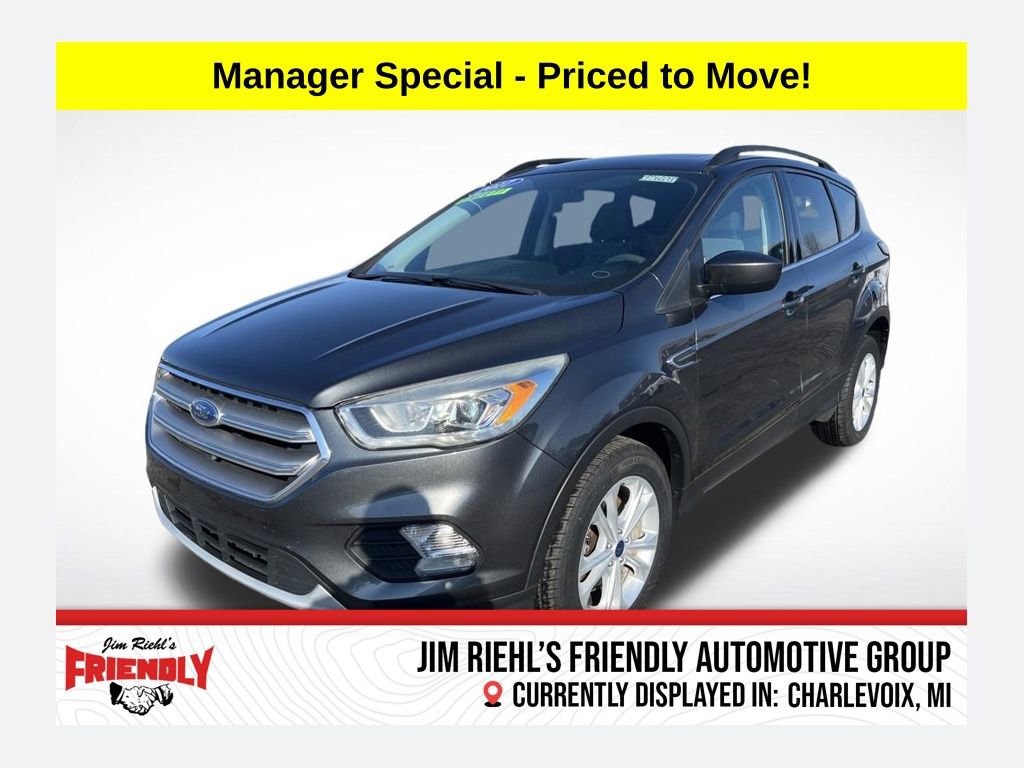 Used 2017 Ford Escape SE w/ Equipment Group 201A image 1