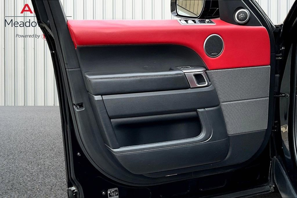 Used 2019 Land Rover Range Rover Sport HST image 20